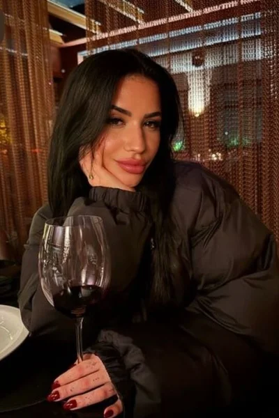 Talyra (26 años) — Barcelona, España - 11