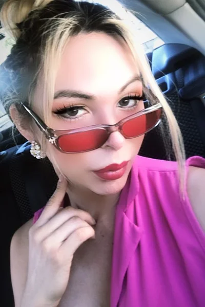 Alessandra Blonde (28 años) — Palermo, Argentina - 37