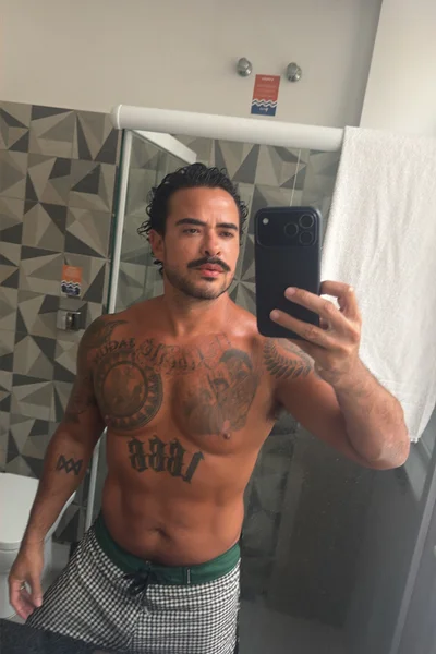 Azir (30 años) — São Paulo / São Paulo
