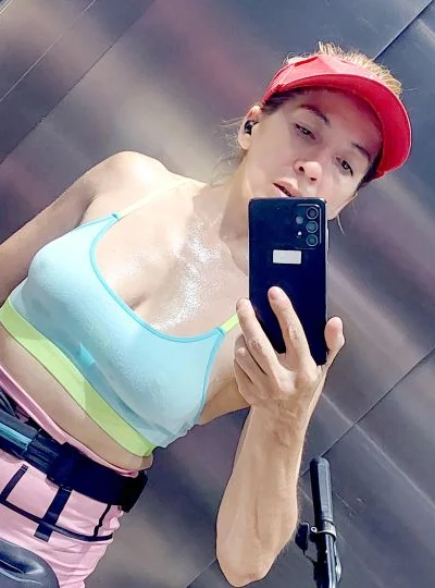 Angeles Ariana (33 anos) — Microcentro, Argentina - 49