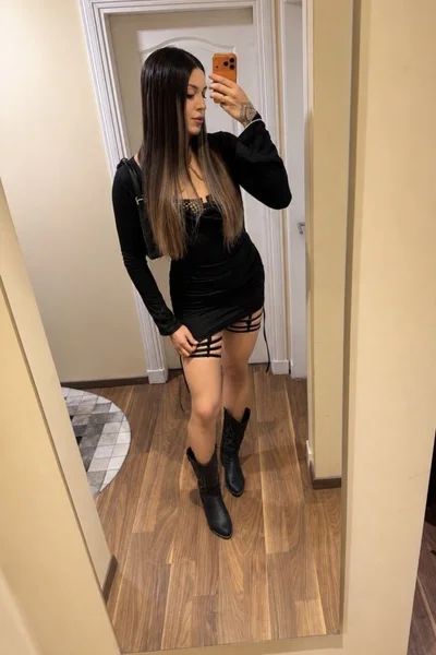 Selena Gala (23 años) — Capital, Argentina - 24