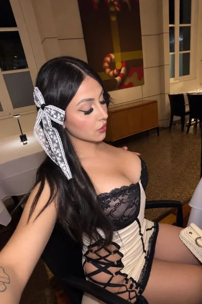 Selena Gala (23 años) — Mar del Plata, Argentina - 16