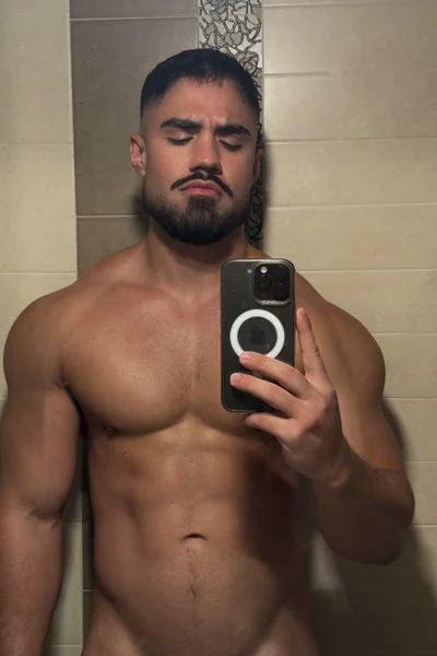 Alex (27 anos) — Madrid, España - 6