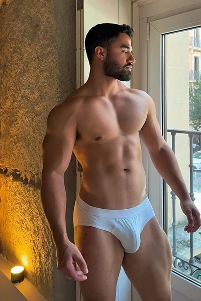 Alex (27 anos) — Madrid, España - 12