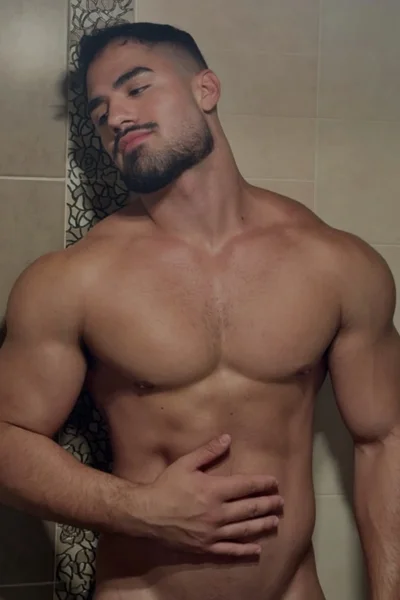 Alex (27 anos) — Madrid, España - 1