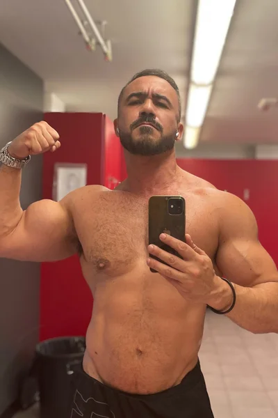 Adrián (39 anos) — Madrid