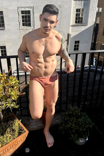 Pietro (25 años) — Madrid, España - 14