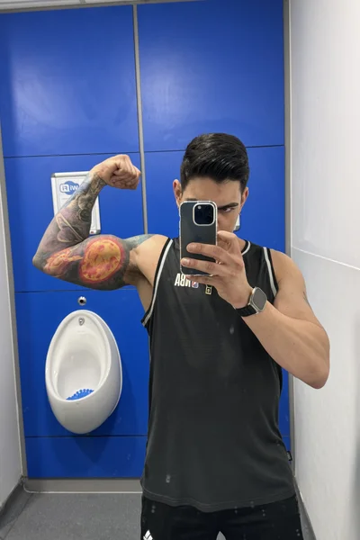 Pietro (25 años) — Madrid, España - 1