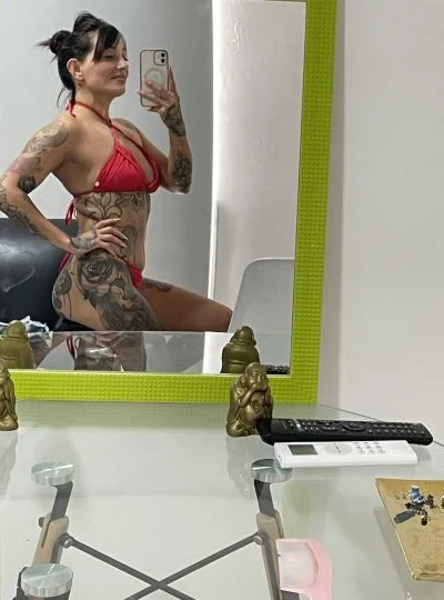 Romy (30 anos) — Los Lagos, Argentina - 16