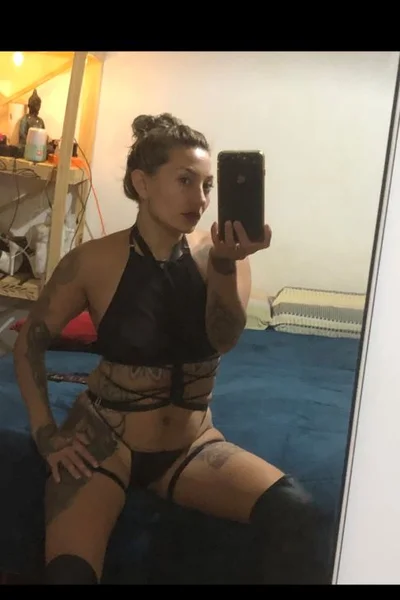Romy (30 anos) — Los Lagos, Argentina - 148