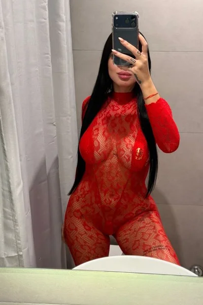 Marina (24 anos) — La Plata, Argentina - 55