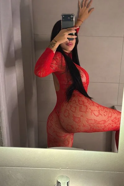 Marina (24 anos) — La Plata, Argentina - 62