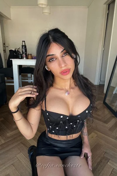 Yas A (22 years) — Palermo, Argentina - 5