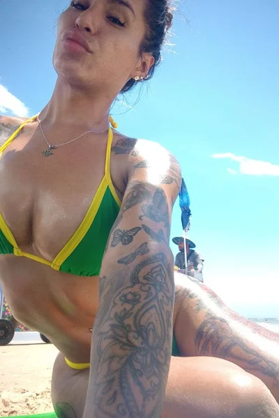 Priscilla La Demonia (31 anos) — Lanús, Argentina - 12