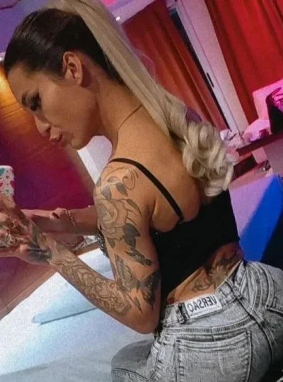 Priscilla La Demonia (31 anos) — Lanús, Argentina - 88