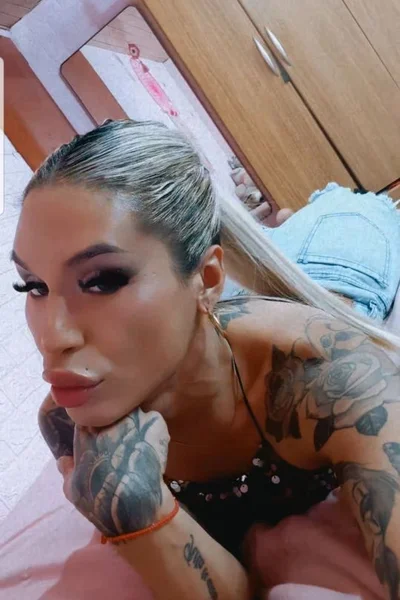 Priscilla La Demonia (31 anos) — Lanús, Argentina - 53