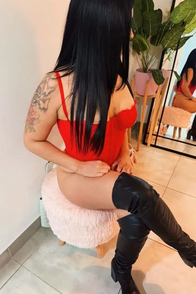 Lilith (25 años) — La Plata, Argentina - 7