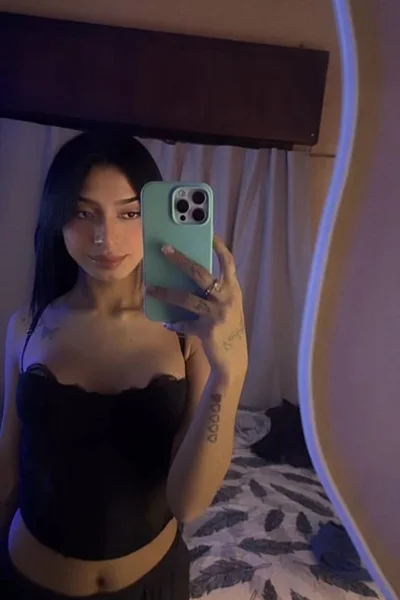 Bianka B (21 anos) — Mar del Plata, Argentina - 4
