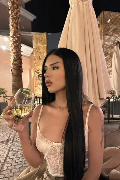 Victoria (21 años) — Capital, Argentina - 14