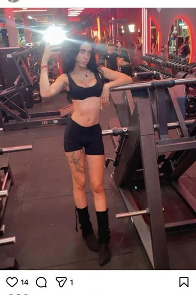Angela la Plata (22 años) — La Plata, Argentina - 8