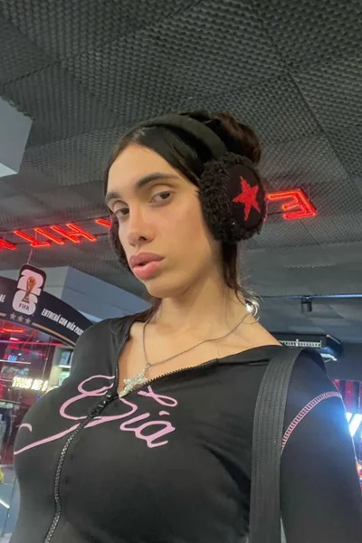Angela la Plata (22 years) — La Plata, Argentina - 3