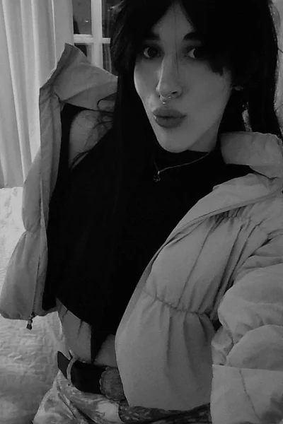 Emily mdq (23 años) — Mar del Plata, Argentina - 7
