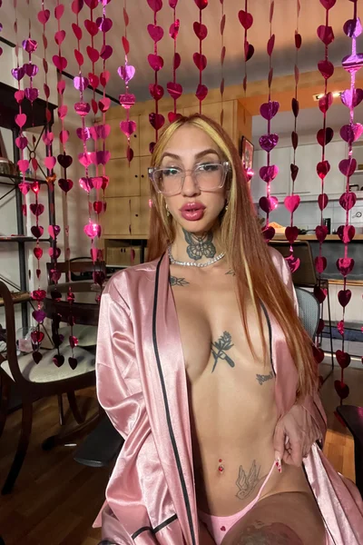 Barbi Kush (30 años) — Palermo, Argentina - 3
