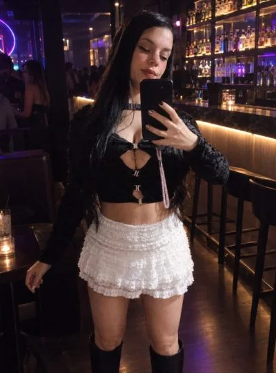 Antonella (27 años) — Caballito, Argentina - 1