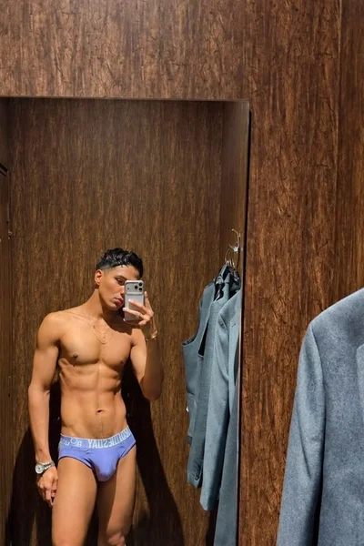 Valentino (25 años) — Ciudad de México, México - 6