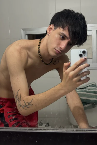 Valentín (20 años) — Capital Federal, Argentina - 6