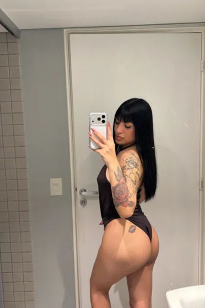 Nicol (22 años) — La Plata, Argentina - 1
