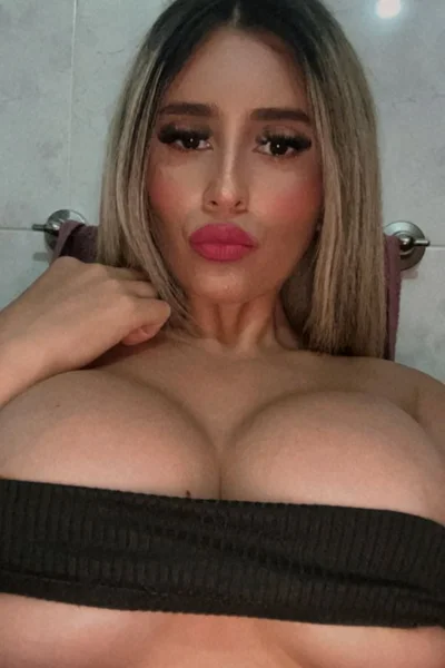 Tuli (27 anos) — Lomas de Zamora, Argentina - 5