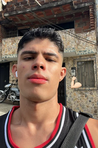 Mateo (23 años) — Ciudad de México, México - 7