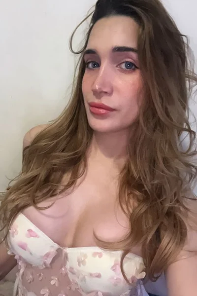Laly (27 años) — Recoleta, Argentina - 12