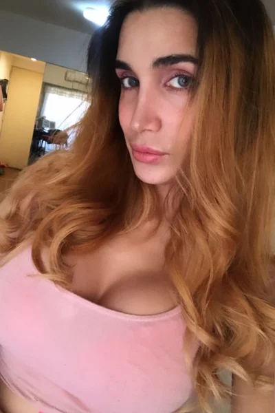 Laly (27 anos) — Recoleta, Argentina - 117