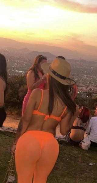 Sofia Antonella (25 años) — Sevilla, España - 90