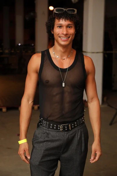 Curly (25 anos) — Rio de Janeiro, Brasil - 4