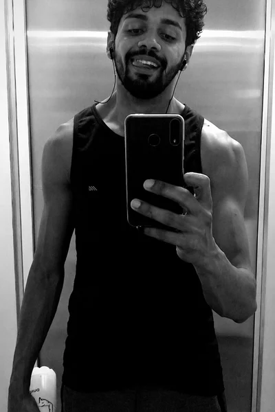 Ricardo (29 anos) — São Paulo, Brasil - 1