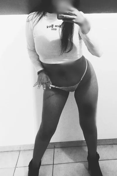 Nina (31 años) — Villa María, Argentina - 3