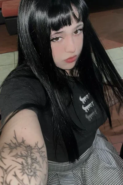 Katy (19 años) — Rosario