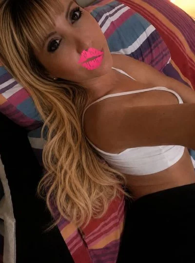Barbie (34 años) — Confluencia, Argentina - 1