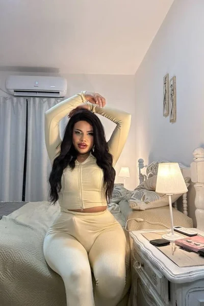 Lola (25 años) — Palermo, Argentina - 16