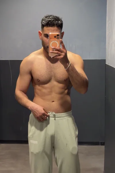 Marcos (26 anos) — Madrid, España - 5
