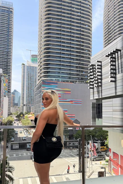 Cleo G (26 anos) — Villa Devoto, Argentina - 7