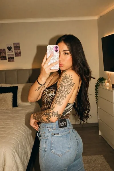 Solee ZN (26 años) — Pilar, Argentina - 1