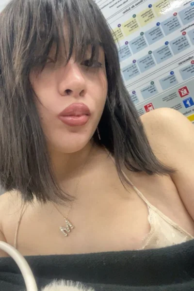 Maddy (22 years) — Recoleta, Argentina - 21