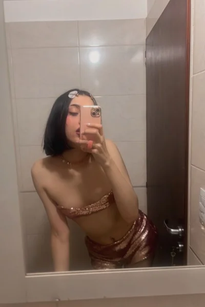Maddy (22 years) — Recoleta, Argentina - 85
