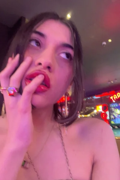 Maddy (22 years) — Recoleta, Argentina - 73