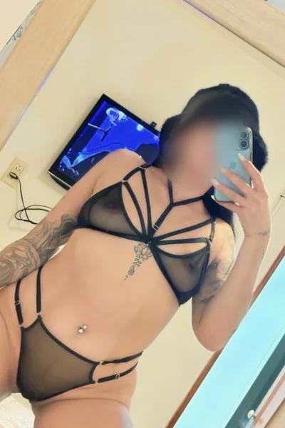 Franchesca (24 años) — Ushuaia, Argentina - 16