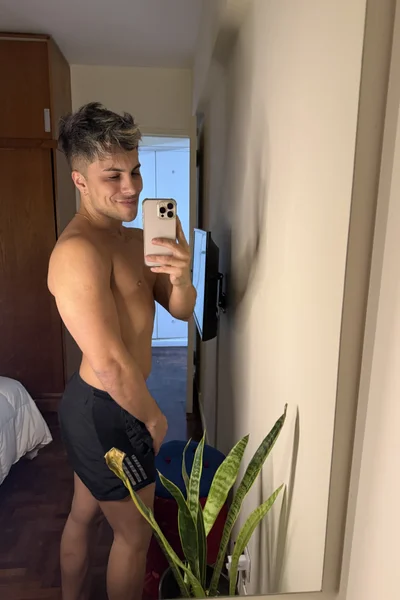 Marcos (28 años) — Capital Federal, Argentina - 2